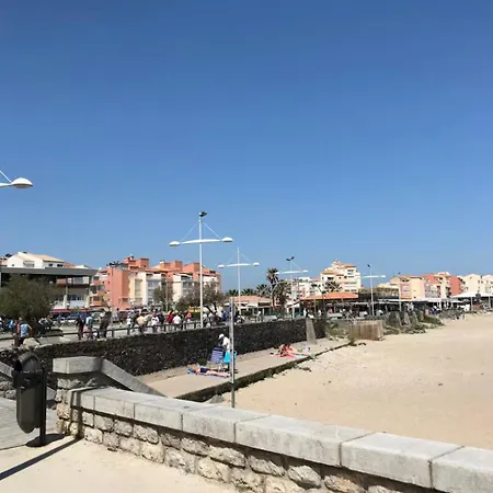 Cap D *